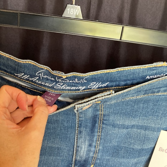 Gloria Vanderbilt Amanda Short w slimming panel denim flex 24W - Picture 14 of 17